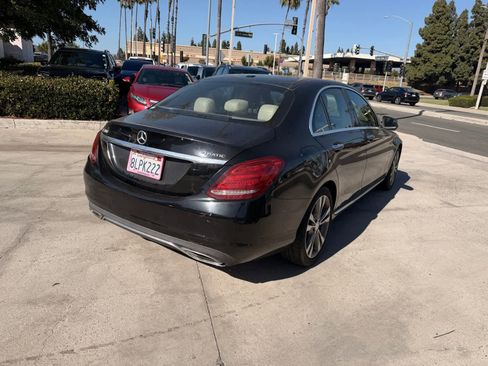 Used 2015 Mercedes-Benz C 300 4MATIC Sedan image 5