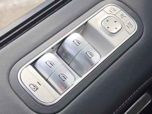 Certified 2023 Mercedes-Benz G 550 image 29
