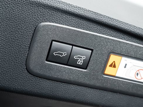 Used 2025 Lexus GX 550 image 21