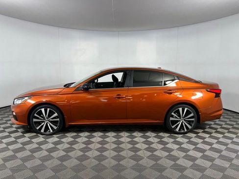 Used 2022 Nissan Altima 2.5 SR image 9