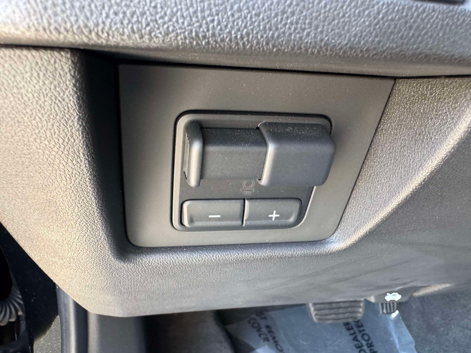 Used 2024 Chevrolet Colorado Trail Boss w/ Advanced Trailering Package AWD/4WD image 25