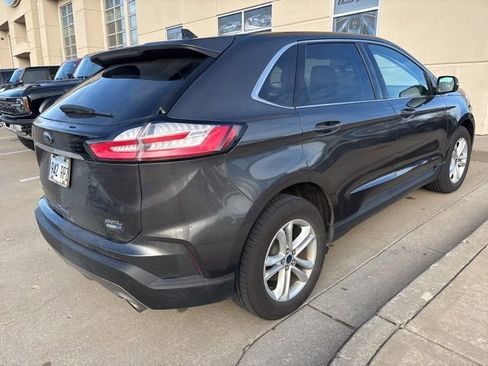 Used 2020 Ford Edge SEL w/ Convenience Package image 21