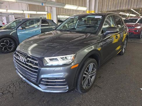 Used 2020 Audi Q5 e Premium Plus AWD/4WD image 1