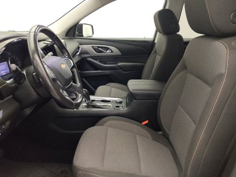 Used 2020 Chevrolet Traverse LT AWD/4WD image 17