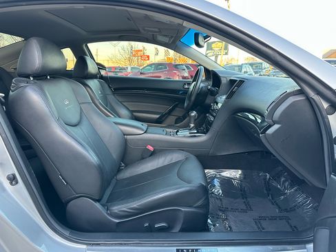 Used 2014 INFINITI Q60 Journey w/ Premium Package image 10