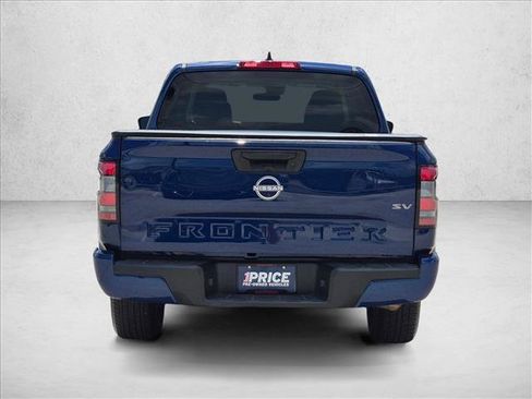 Used 2023 Nissan Frontier SV RWD image 7