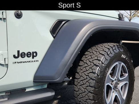 Used 2023 Jeep Wrangler Sport AWD/4WD image 20