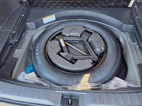 Used 2024 Toyota RAV4 XLE image 85