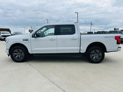 New 2025 Ford F150 Lightning Flash image 41