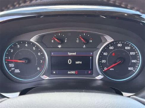 Used 2021 Chevrolet Traverse LT image 26