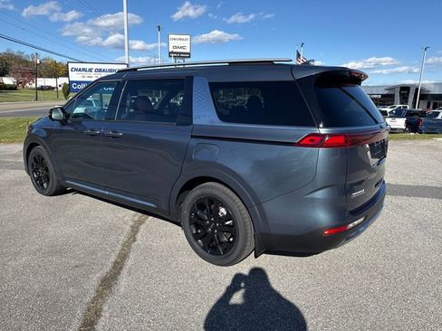 Certified 2024 Kia Carnival SX Prestige image 3