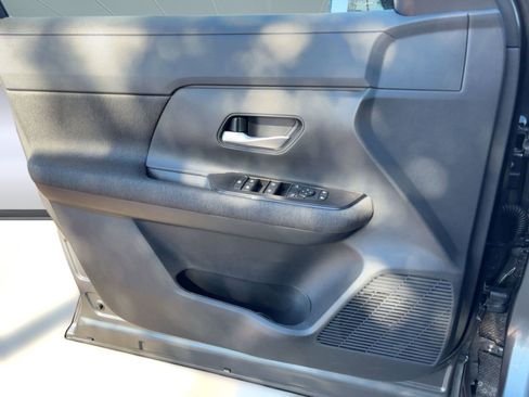 New 2026 Nissan Kicks SV w/ SV Premium Package image 21