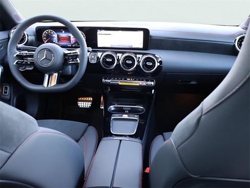 New 2026 Mercedes-Benz CLA 250 4MATIC image 15