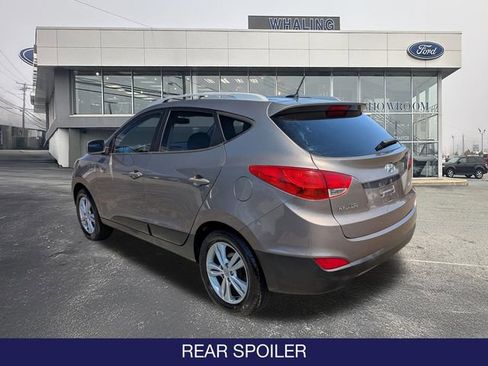 Used 2011 Hyundai Tucson GLS FWD image 5