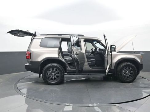 Used 2025 Toyota Land Cruiser w/ Premium Package AWD/4WD image 31