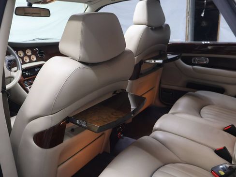 Used 1999 Bentley Arnage Green Label RWD image 19
