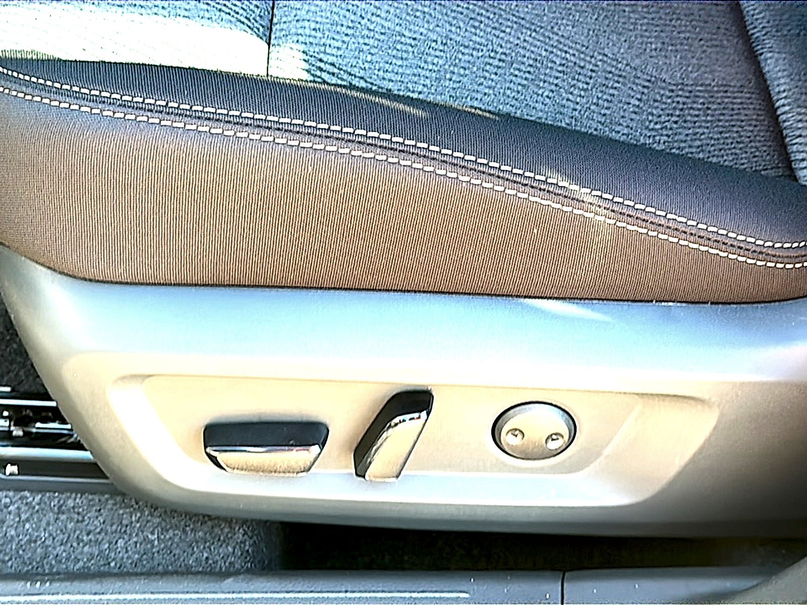 New 2027 Nissan Rogue SV FWD image 12