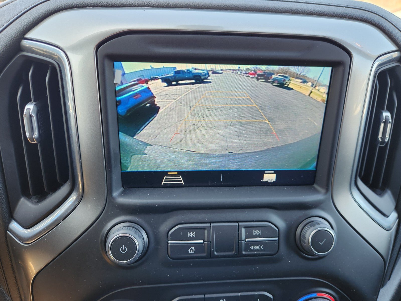 Used 2022 Chevrolet Silverado 1500 RST AWD/4WD image 41