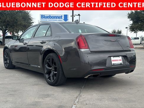 Used 2021 Chrysler 300 S image 3