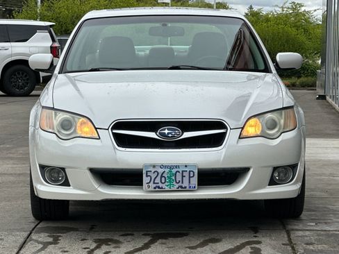 Used 2009 Subaru Legacy 2.5i Limited AWD/4WD image 8