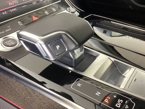 Certified 2023 Audi A8 L 3.0T image 26