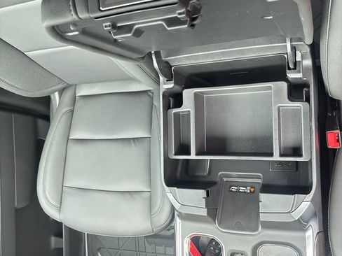 New 2026 Chevrolet Silverado 1500 RST w/ Convenience Package II AWD/4WD image 42