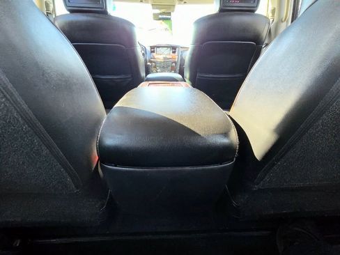 Used 2019 Nissan Armada Platinum w/ Captain's Chairs Package image 45