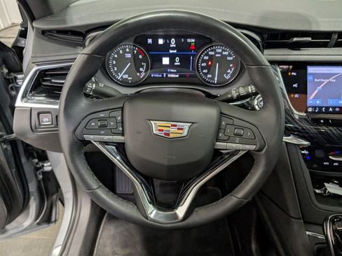 Used 2024 Cadillac XT6 Premium Luxury w/ Technology Package AWD/4WD image 20