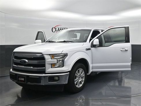 Used 2017 Ford F150 Lariat w/ Equipment Group 501A Mid image 3