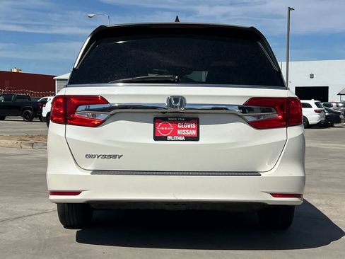 Used 2019 Honda Odyssey EX image 8