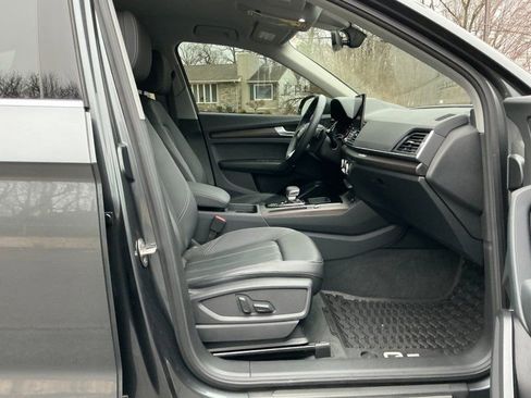 Used 2023 Audi Q5 2.0T Premium w/ Convenience Package image 10