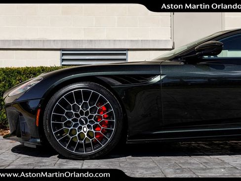 Used 2023 Aston Martin DBS Coupe image 46