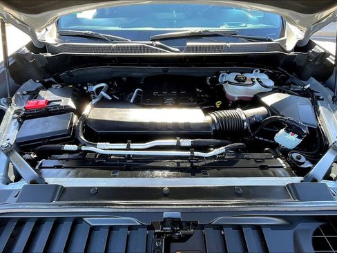 Used 2024 Chevrolet Silverado 1500 Custom image 9