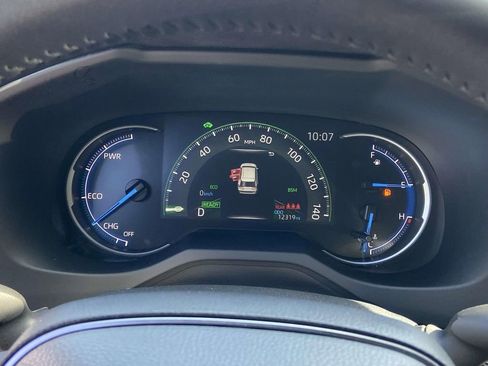 Used 2025 Toyota RAV4 XSE image 36