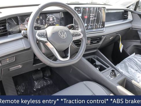 New 2026 Volkswagen Tiguan SE AWD/4WD image 4