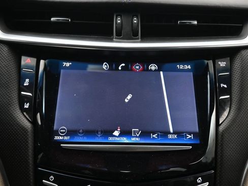Used 2013 Cadillac XTS Platinum FWD image 20