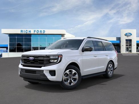 New 2027 Ford Expedition Active AWD/4WD image 2