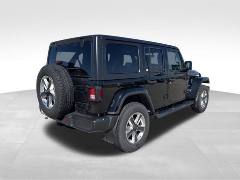Used 2023 Jeep Wrangler Sahara w/ Dual Top Group image 11