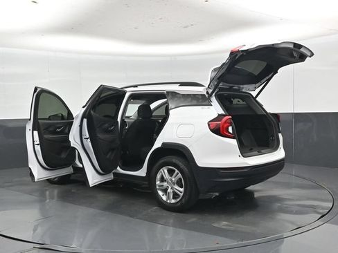 Used 2022 GMC Terrain SLE w/ Driver Convenience Package AWD/4WD image 59