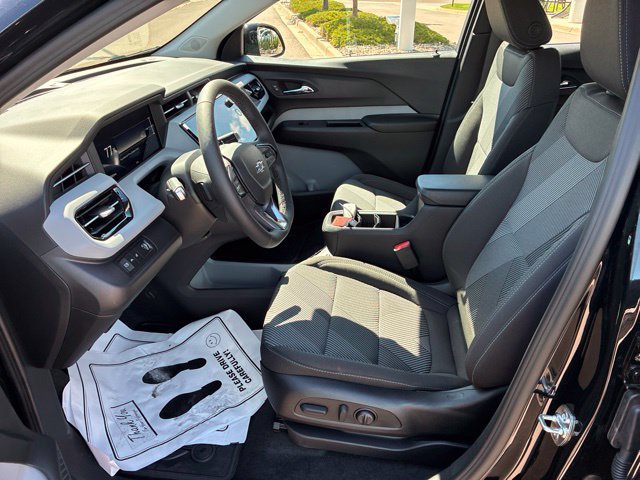 New 2027 Chevrolet Bolt LT w/ Comfort Package FWD image 12