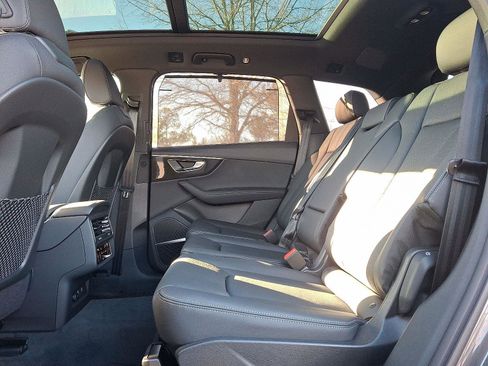 New 2026 Audi Q7 3.0T Premium Plus image 8