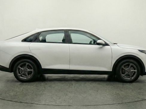 Used 2025 Kia K4 FWD image 11