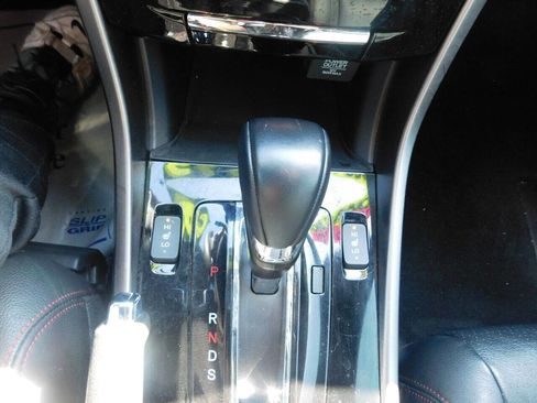 Used 2017 Honda Accord Sport Special Edition image 30