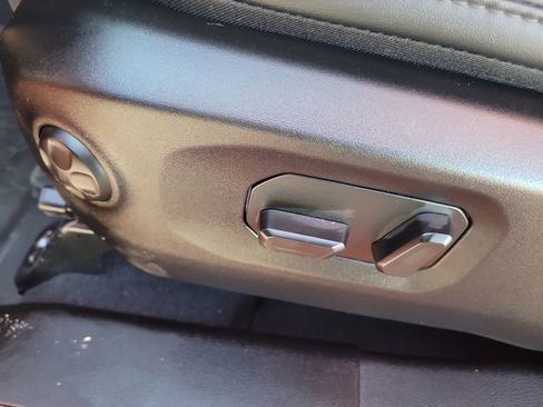 Used 2025 Jeep Wrangler Unlimited Rubicon 392 image 18