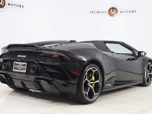 Used 2023 Lamborghini Huracan EVO image 82