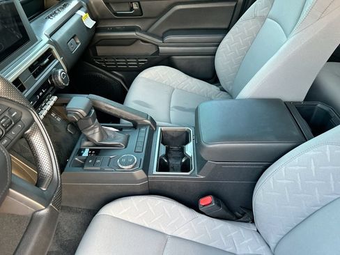 Used 2025 Toyota Tacoma SR5 RWD image 29