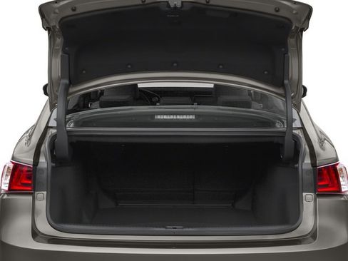 Used 2016 Lexus IS 200t RWD image 12