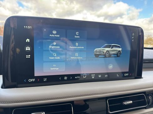 New 2026 Lincoln Aviator Premiere image 29