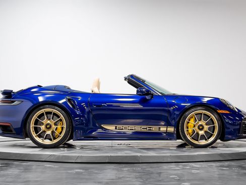 Used 2021 Porsche 911 Turbo S image 17