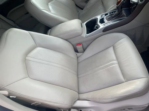 Used 2015 Cadillac SRX Luxury w/ Trailering Package AWD/4WD image 18
